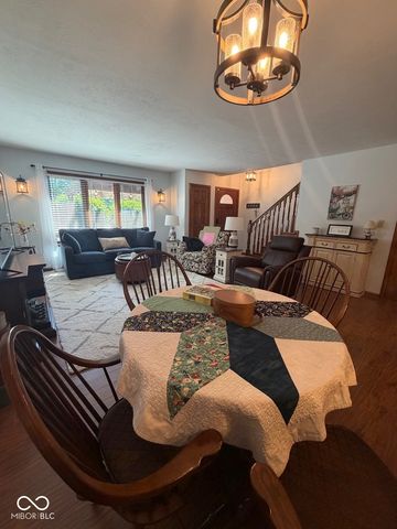 1622 Library Boulevard, Greenwood, IN 46142
