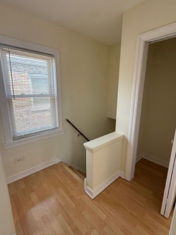 4304 S Christiana Avenue, Chicago, IL 60632