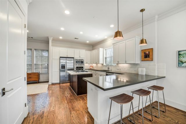 15943 Morgan Street, Sugar Land, TX 77478