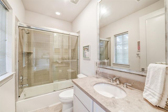 15943 Morgan Street, Sugar Land, TX 77478