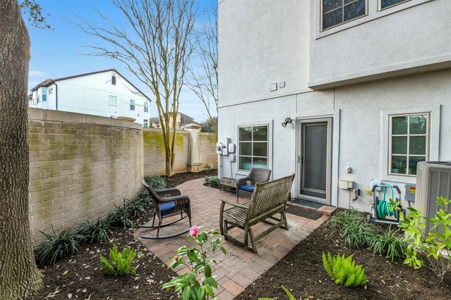 15943 Morgan Street, Sugar Land, TX 77478