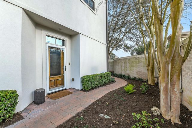 15943 Morgan Street, Sugar Land, TX 77478