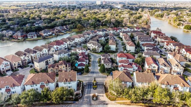 15943 Morgan Street, Sugar Land, TX 77478