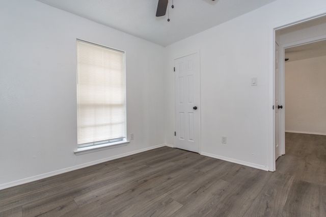 2430 May Lane, Grand Prairie, TX 75050
