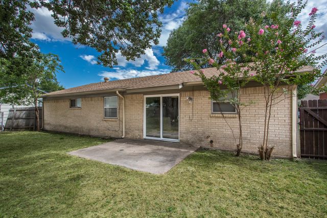 2430 May Lane, Grand Prairie, TX 75050