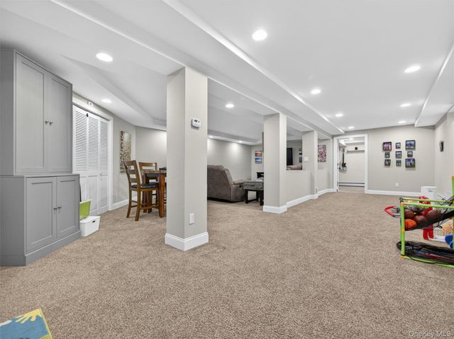 22 Gail Drive, New City, NY 10956