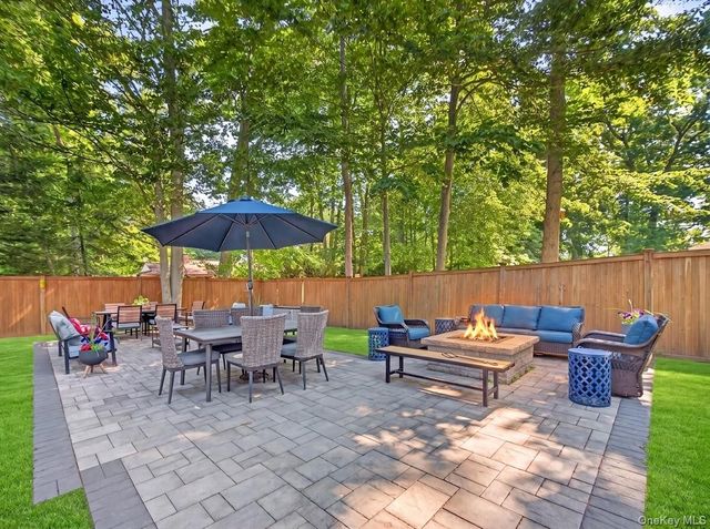 22 Gail Drive, New City, NY 10956
