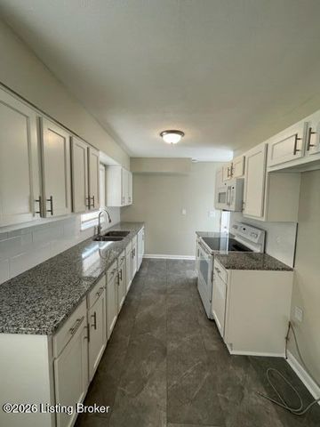 2306 Youngland Ave, Louisville, KY 40216