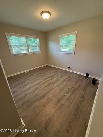 2306 Youngland Ave, Louisville, KY 40216