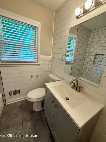2306 Youngland Ave, Louisville, KY 40216
