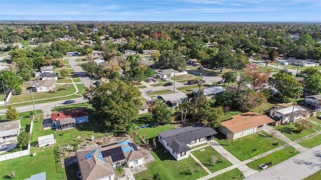 962 SAXON BOULEVARD, Deltona, FL 32725