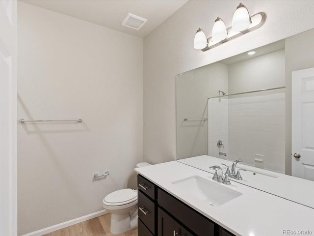 8906 Rifle St, Commerce City, CO 80022