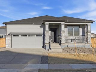 8906 Rifle St, Commerce City, CO 80022