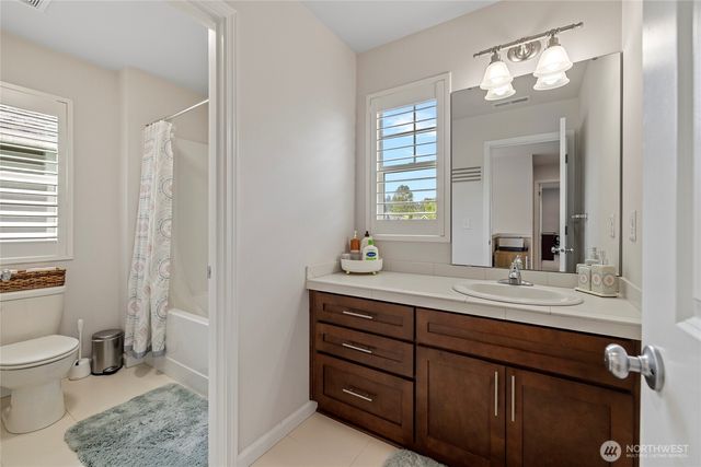 4429 Riverfront Boulevard, Everett, WA 98203