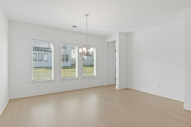 2217 Sondrio BND, Leander, TX 78641