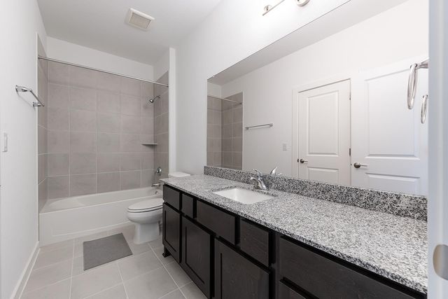 2217 Sondrio BND, Leander, TX 78641