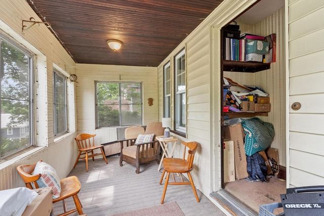 11 Wakefield St, Worcester, MA 01605