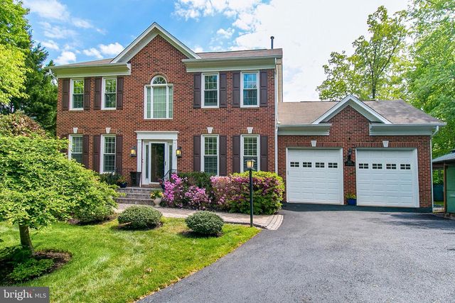 5503 WILLOW VALLEY RD, Clifton, VA 20124