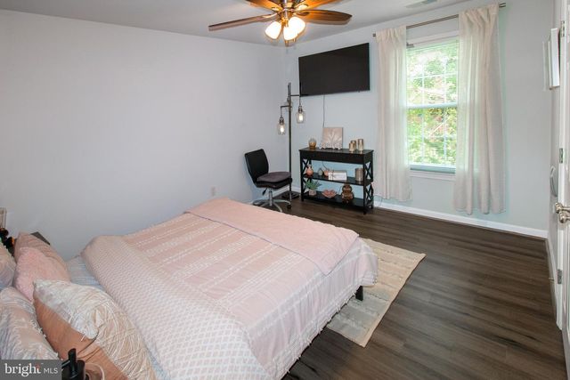 5503 WILLOW VALLEY RD, Clifton, VA 20124