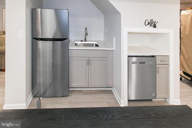 5503 WILLOW VALLEY RD, Clifton, VA 20124