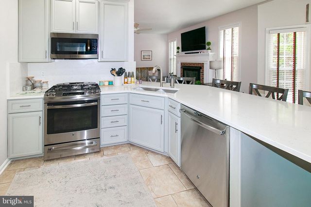 5503 WILLOW VALLEY RD, Clifton, VA 20124