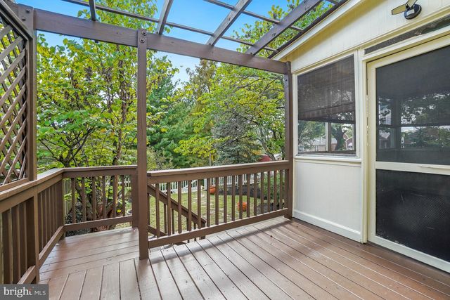220 RITTENHOUSE ST NW, Washington, DC 20011