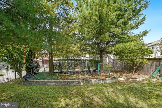 220 RITTENHOUSE ST NW, Washington, DC 20011