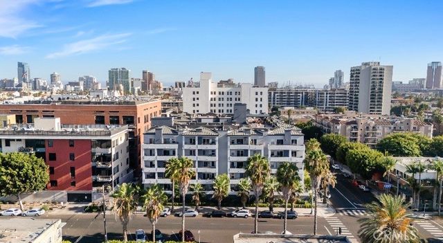 838 Pine Avenue 409, Long Beach, CA 90813