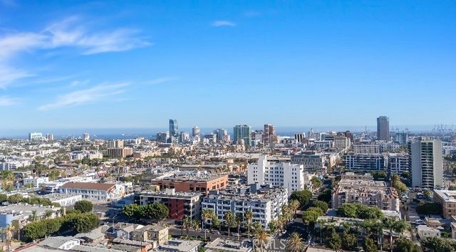 838 Pine Avenue 409, Long Beach, CA 90813
