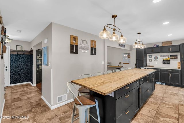 516 Declaration Lane, Jackson, NJ 08527