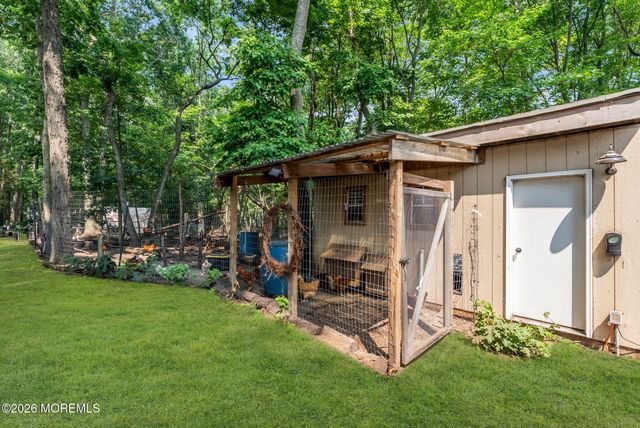 516 Declaration Lane, Jackson, NJ 08527