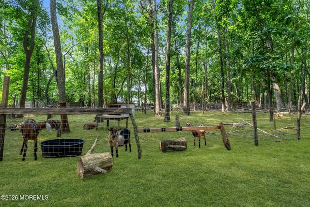 516 Declaration Lane, Jackson, NJ 08527