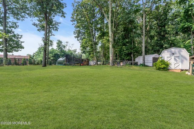 516 Declaration Lane, Jackson, NJ 08527