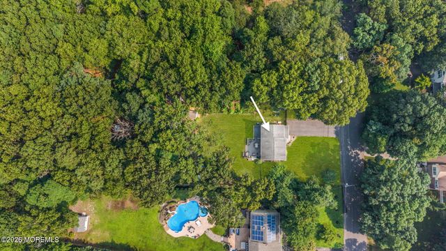516 Declaration Lane, Jackson, NJ 08527