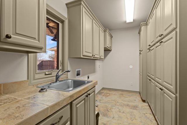 4507 101st Street, Lubbock, TX 79424