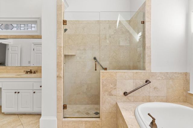 472 Ivy Park Lane NE, Atlanta, GA 30342