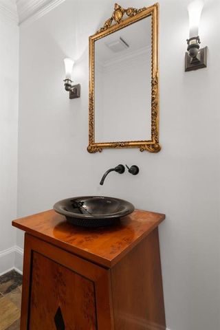 472 Ivy Park Lane NE, Atlanta, GA 30342