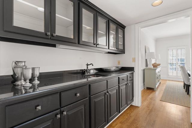 472 Ivy Park Lane NE, Atlanta, GA 30342