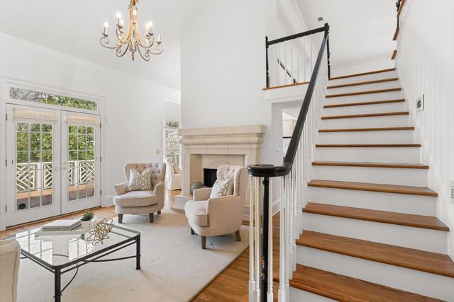 472 Ivy Park Lane NE, Atlanta, GA 30342