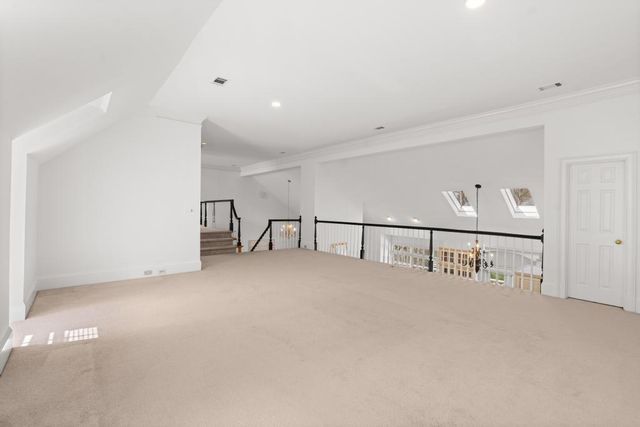 472 Ivy Park Lane NE, Atlanta, GA 30342