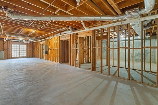 472 Ivy Park Lane NE, Atlanta, GA 30342