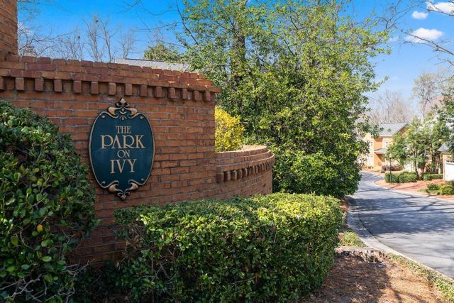 472 Ivy Park Lane NE, Atlanta, GA 30342