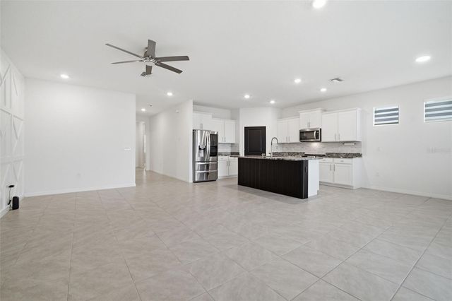 13216 WATERLEAF GARDEN CIRCLE, Riverview, FL 33579