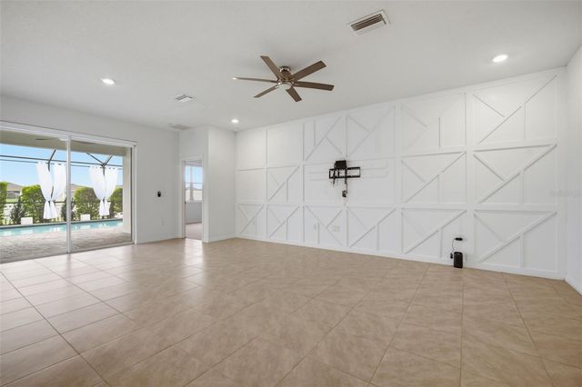 13216 WATERLEAF GARDEN CIRCLE, Riverview, FL 33579