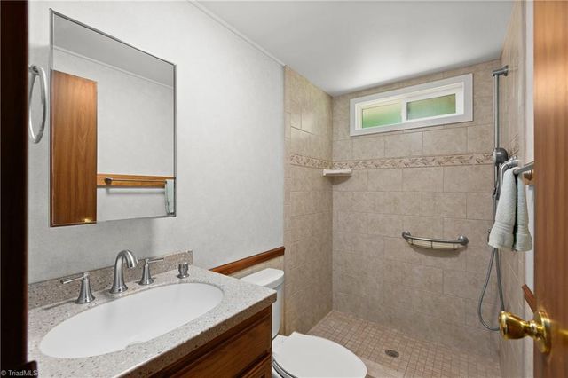 363 North Road, Thomasville, NC 27360