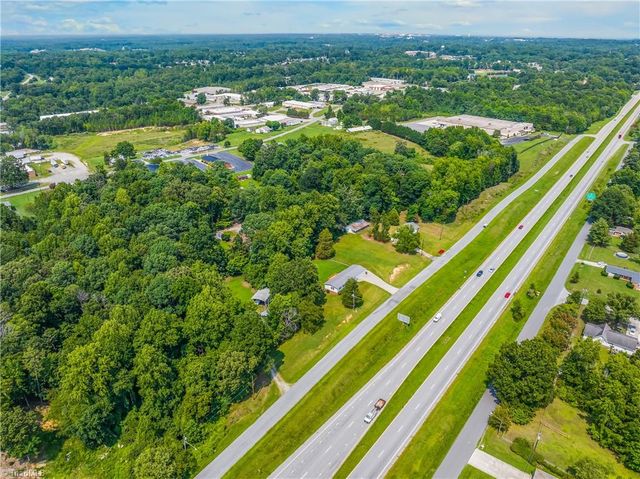 363 North Road, Thomasville, NC 27360