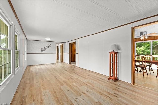 363 North Road, Thomasville, NC 27360