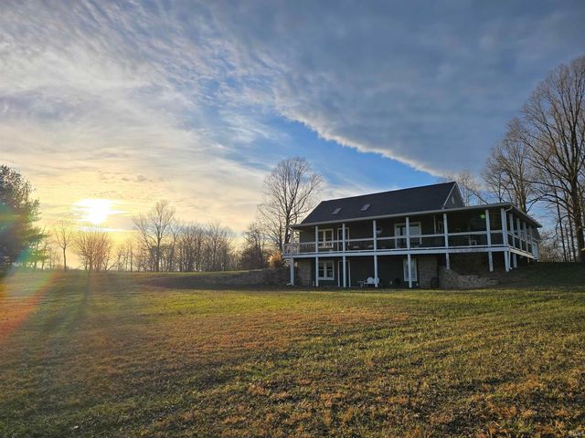 291 Phillips Lane, Springville, IN 47462