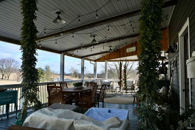 291 Phillips Lane, Springville, IN 47462