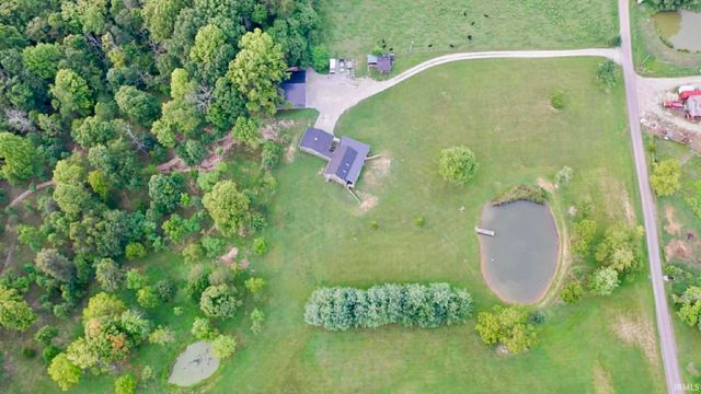 291 Phillips Lane, Springville, IN 47462